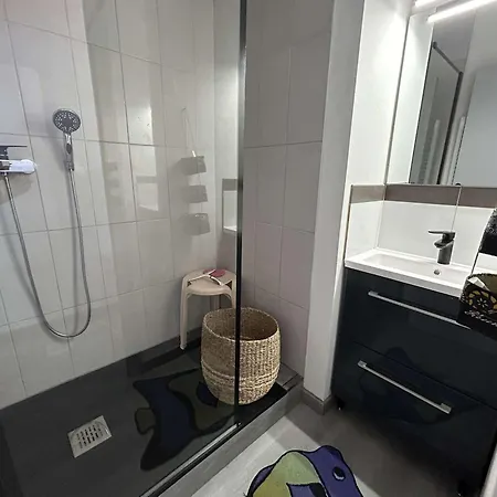 Renove 300m Plage, Balcon, Parking Prive, 4-5 Couchages, - Fr-1-224c-316 Apartment Saint-Hilaire-de-Riez